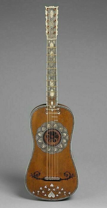 Y.gitara.thumb.jpg.f5edc47729f701584cd6ec7f321c35c7.jpg